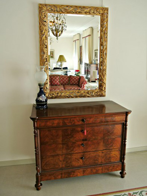 Showroom-antiquariato-mobili-antichi-lodi